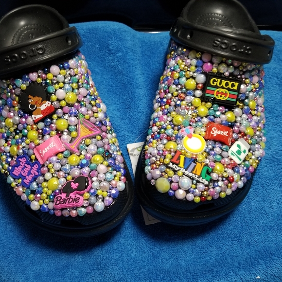 Customized Crocs - Picture 4 of 16